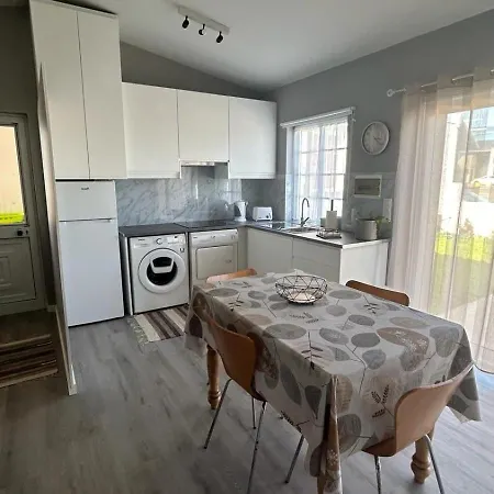 Διαμέρισμα Hortensia's Al Praia da Vitória